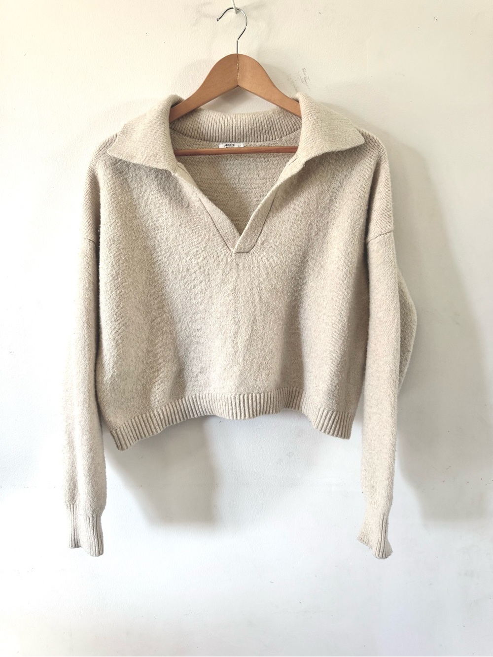 Ardene Cropped Collared Sweater Small Cream V Neck Womens Boxy Knit